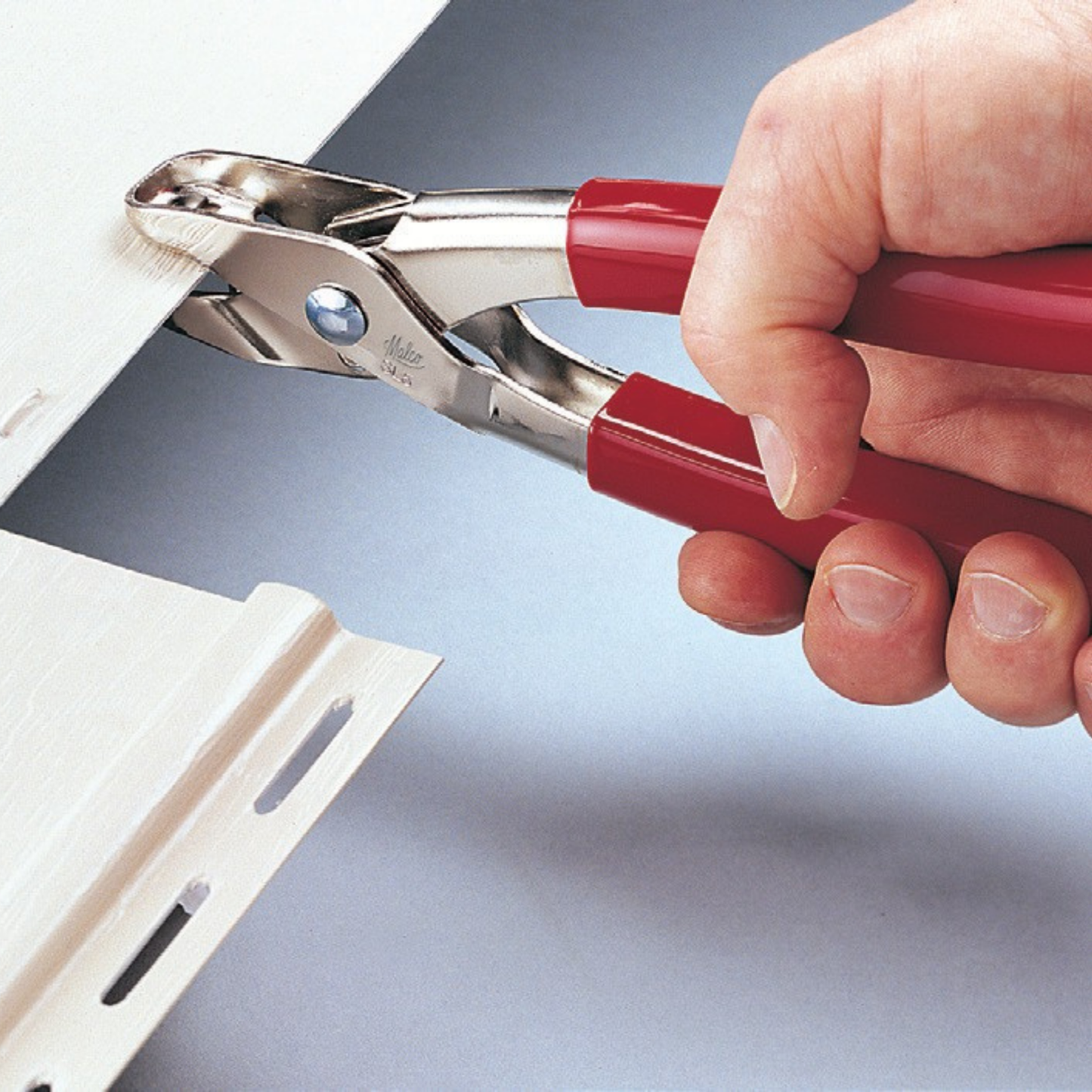 Snap Lock Punch