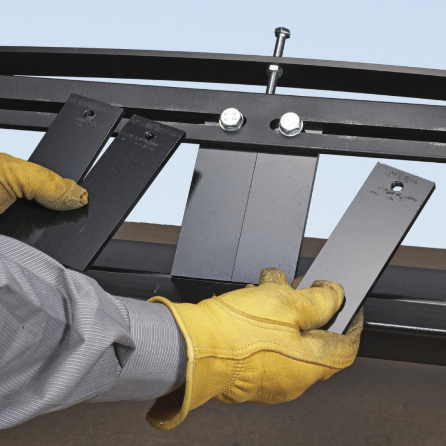 Malco MB48B Pan Style Mini-Brake – 48″ Box & Pan Brake (135° Bends)